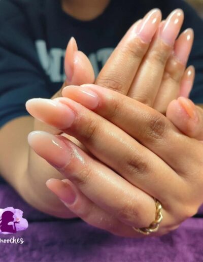 Smoochez - Nude Nails