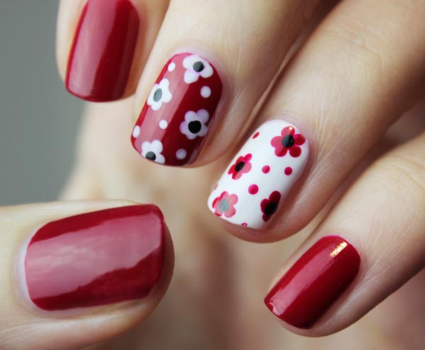 mounthive-nail-art-5653459 - Pixabay