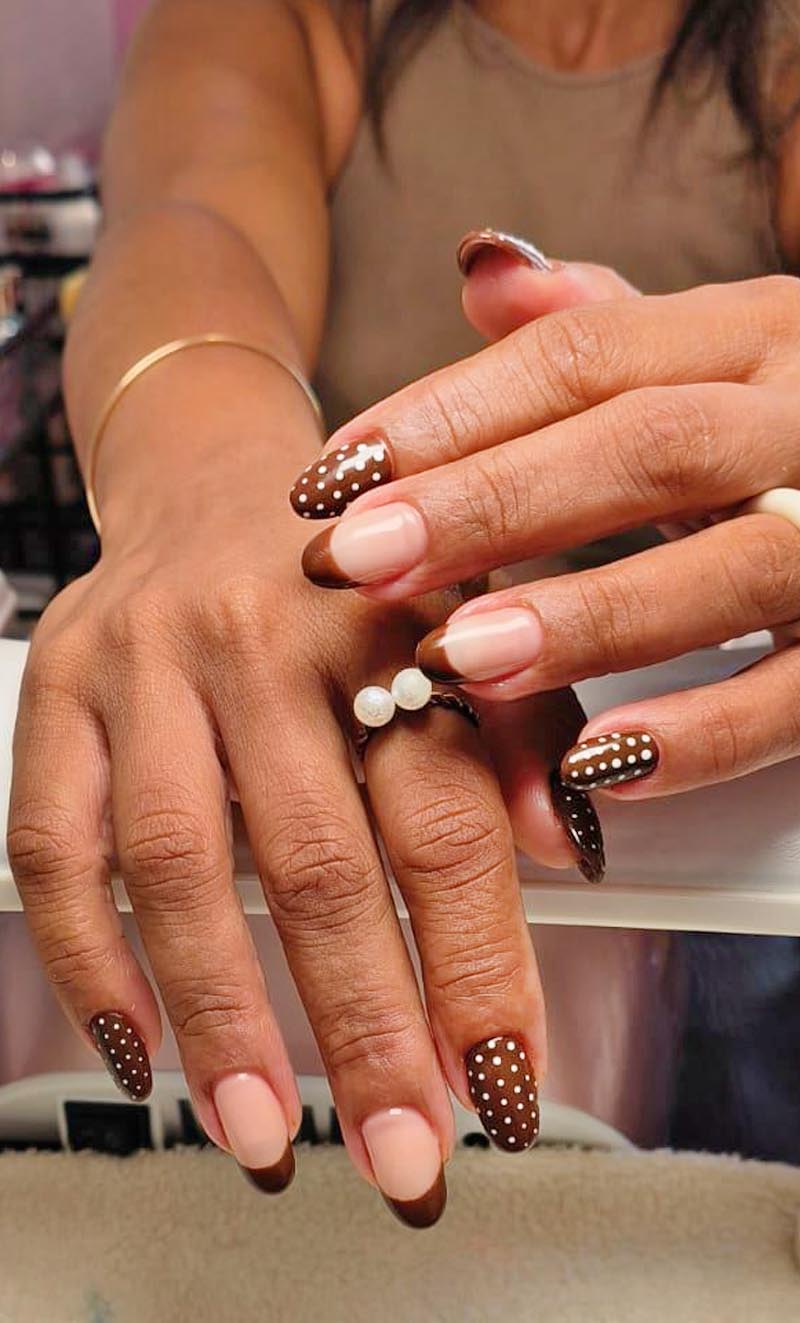 Smoochez - Spring promotion - Loyalty club savings - Polka Dot Nails a