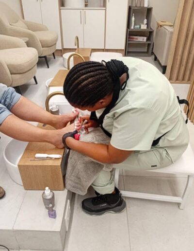 Splash Nail Studio - Pedicure